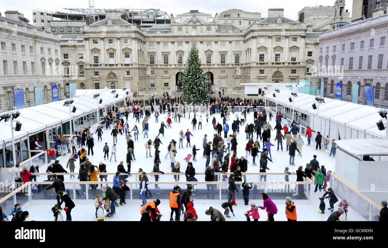 People enjoy ice skating somerset house ice rink hi-res stock ...