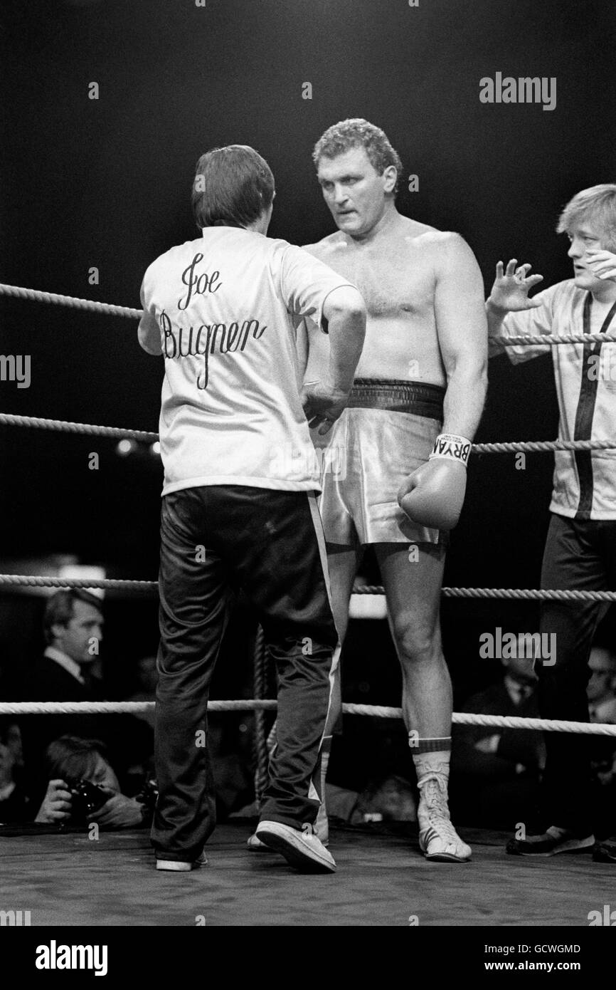 Boxing Heavyweight Joe Bugner v Danny Sutton Alexandra Pavilion