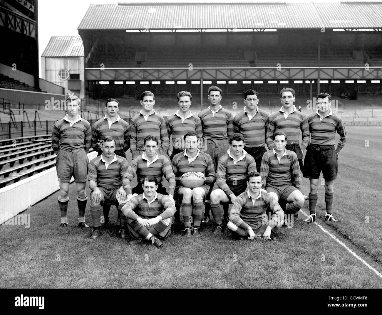 Rugby Union - Harlequins v United Services Portsmouth - Twickenham Stock Photo