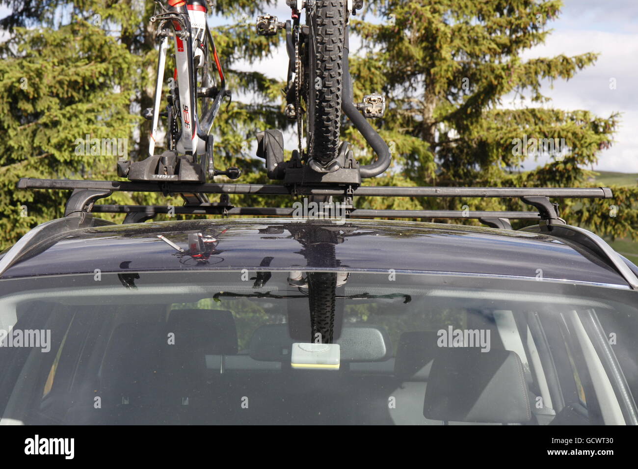 Bike carrier hires stock photography and images Alamy