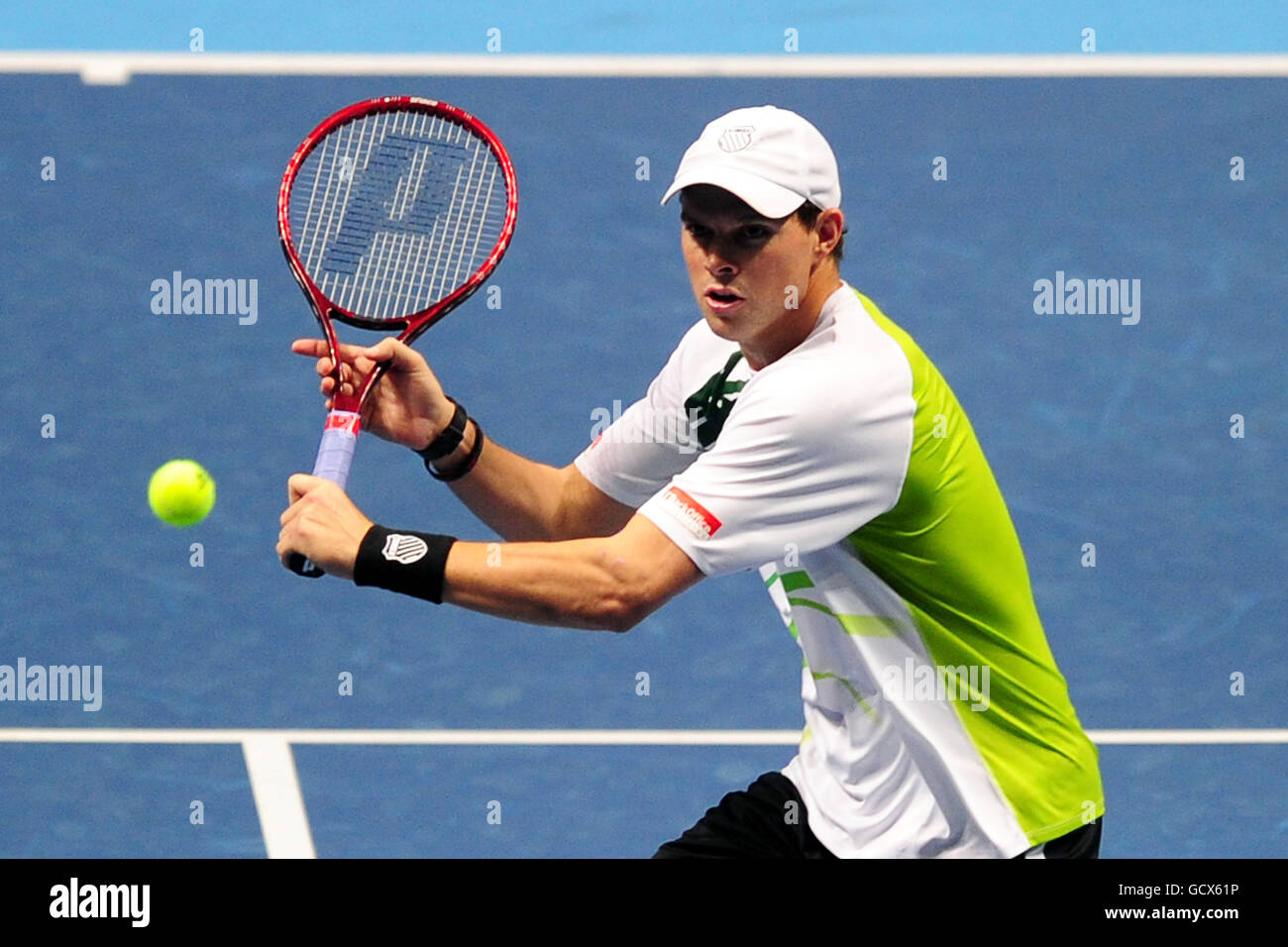 Tennis - Barclays ATP World Tennis Tour Finals - Day One - O2 Arena