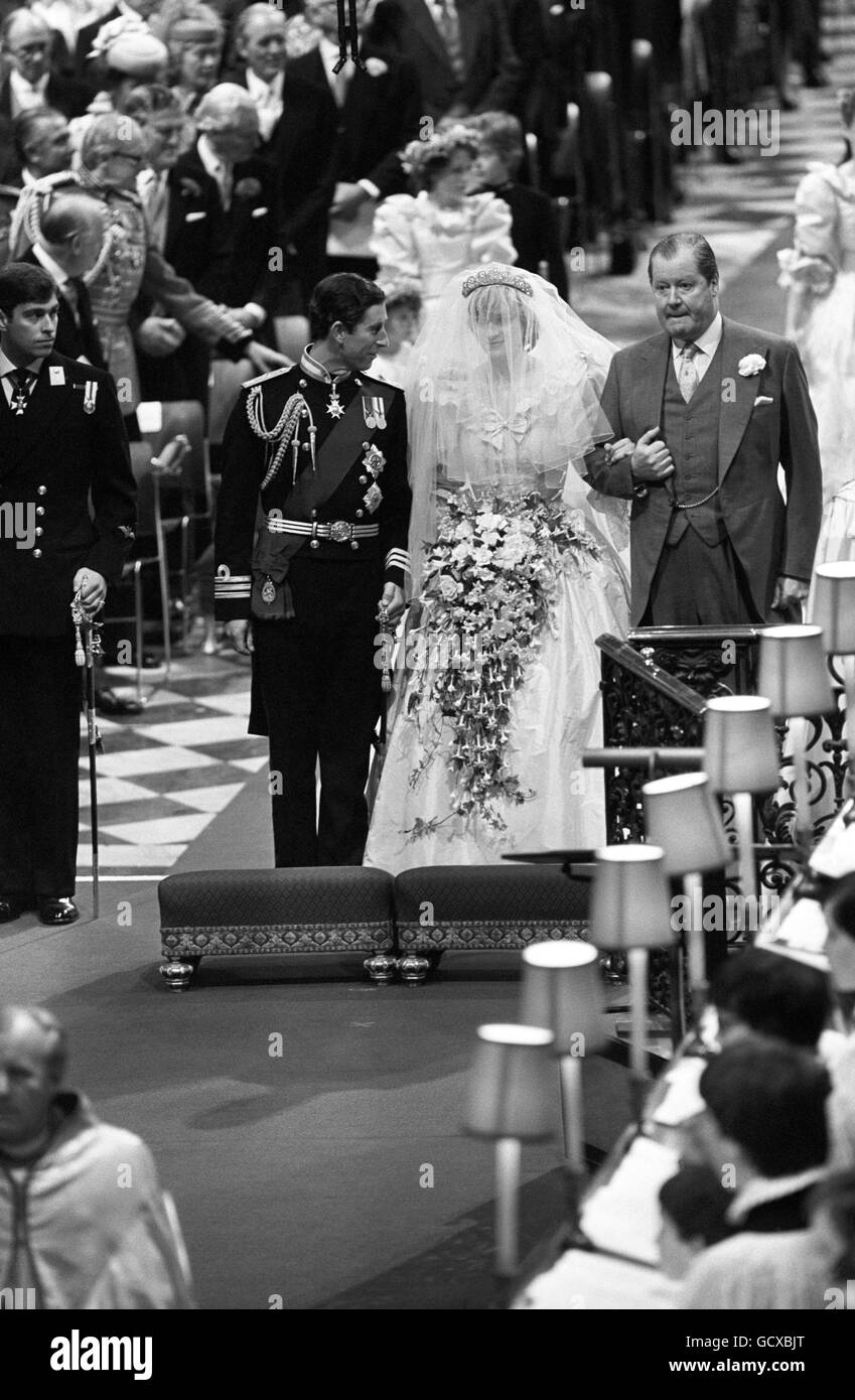 Earl Spencer (right) accompanies his daughter Lady Diana Spencer at her wedding to the Prince of Wales at St Paul's Cathedral, London. Stock Photo
