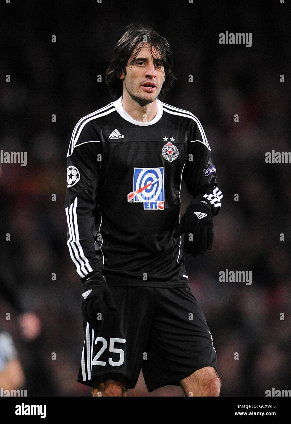 Soccer - UEFA Champions League - Group H - Arsenal v FK Partizan Stock Photo - Alamy
