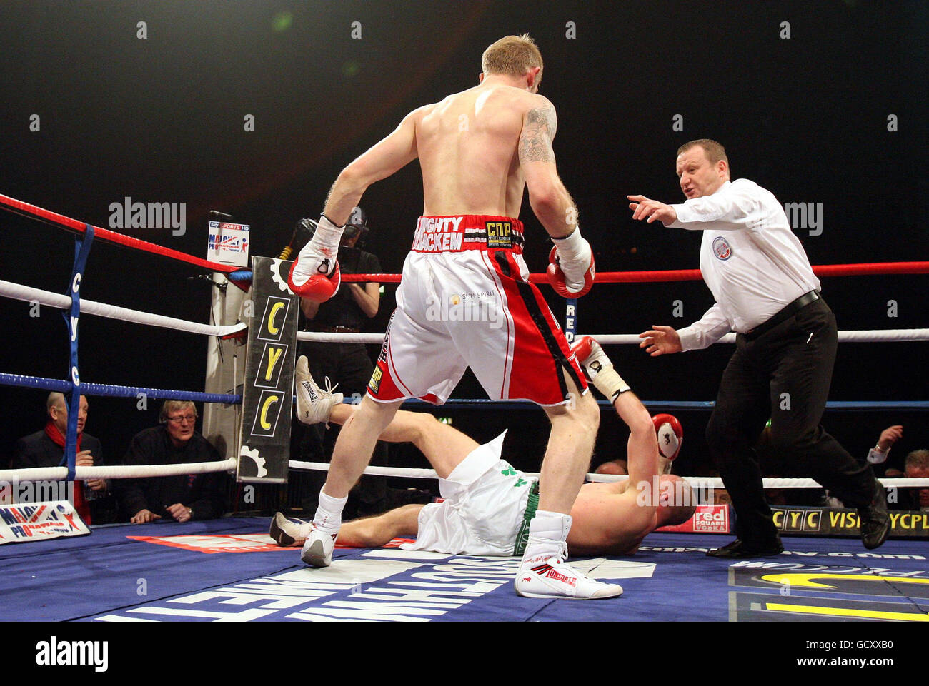 Boxing Light Heavyweight Bout Tony Jeffries v Tommy Tolan Kings