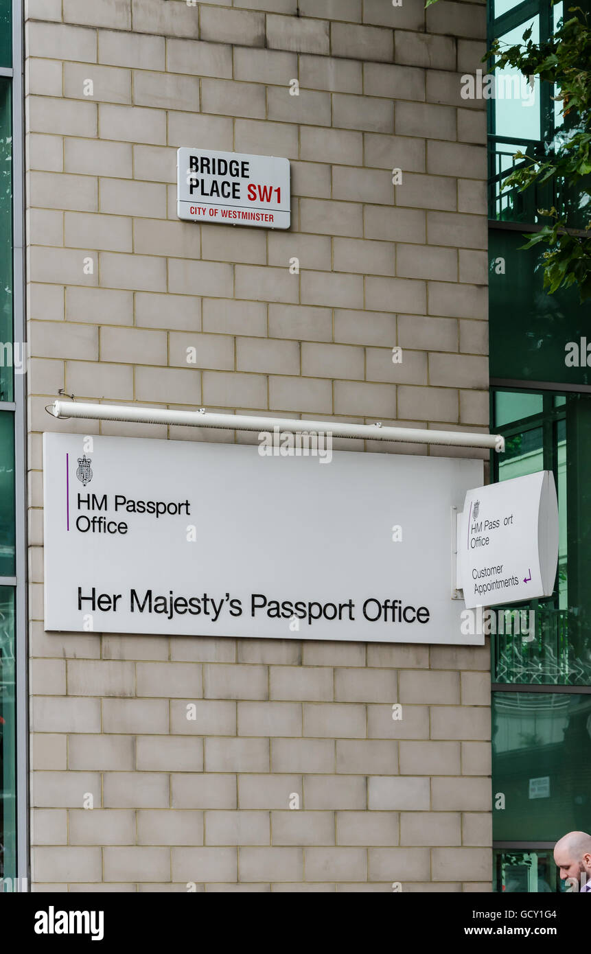 Her majestys passport office hires stock photography and images Alamy