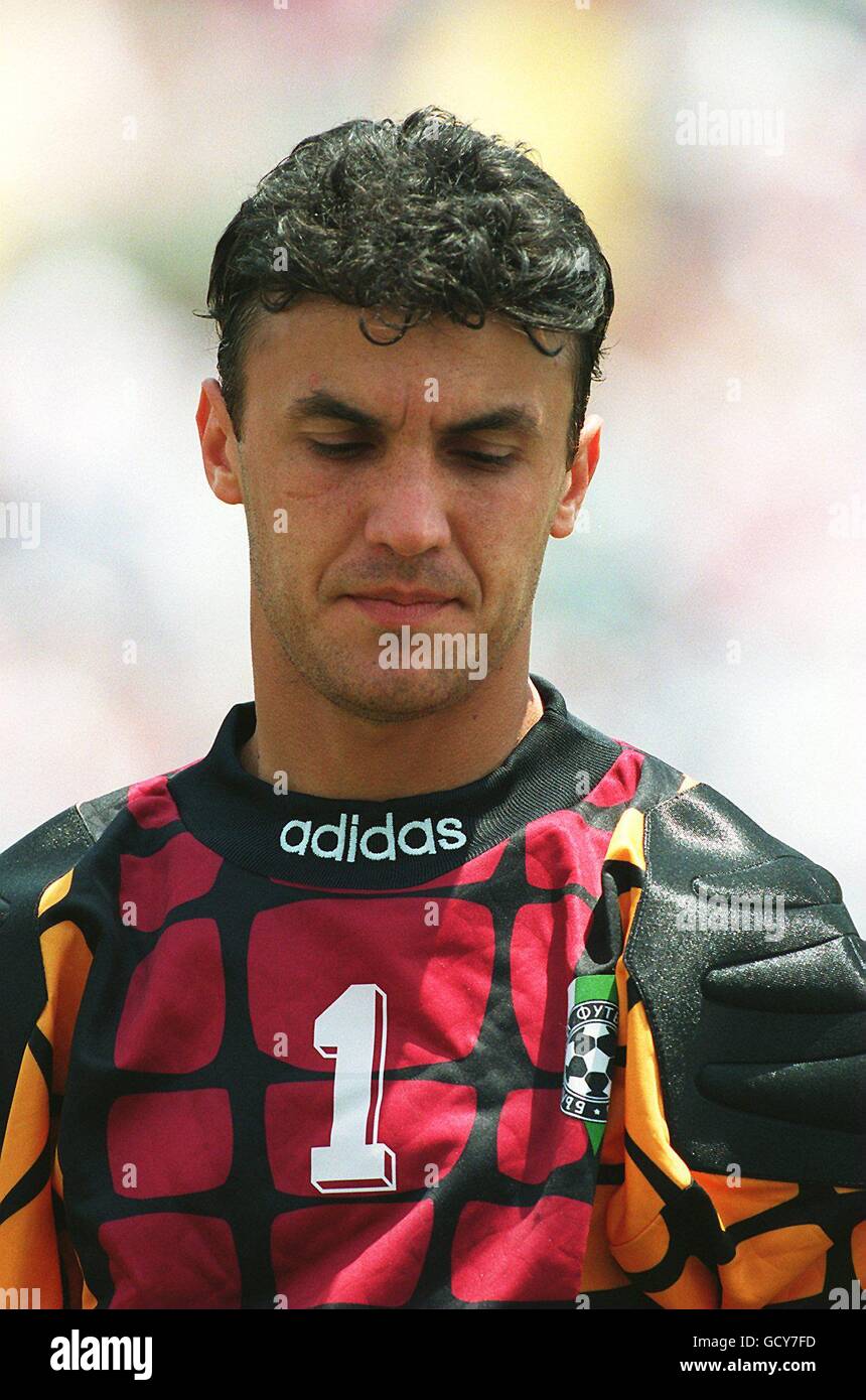 WORLD CUP SOCCER. BORISLAV MIHAYLOV BULGARIA Stock Photo Alamy