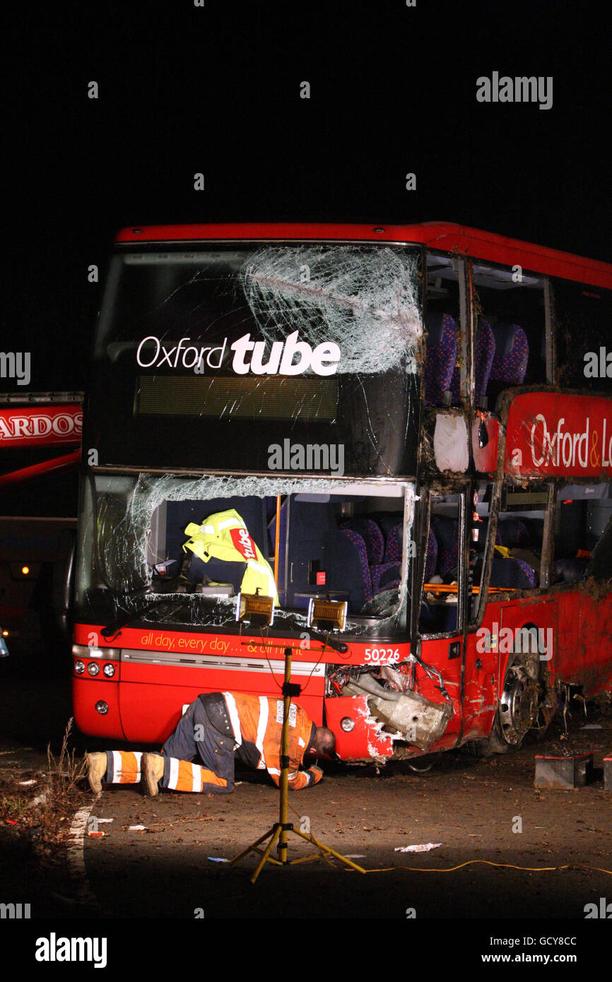 An Oxford Tube bus which turned over on the exit slip from the M40