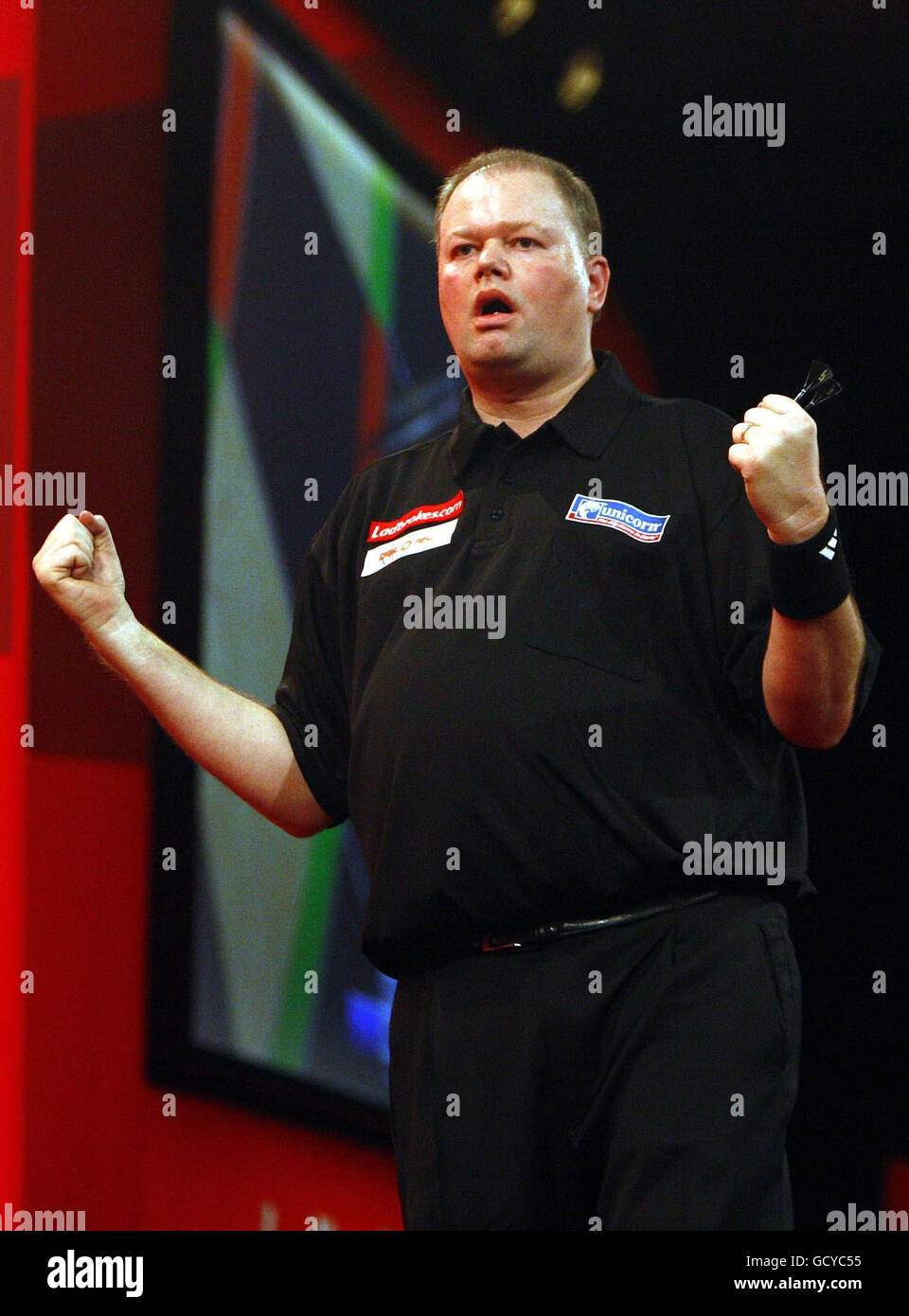 Raymond van barneveld celebrates victory world darts championship