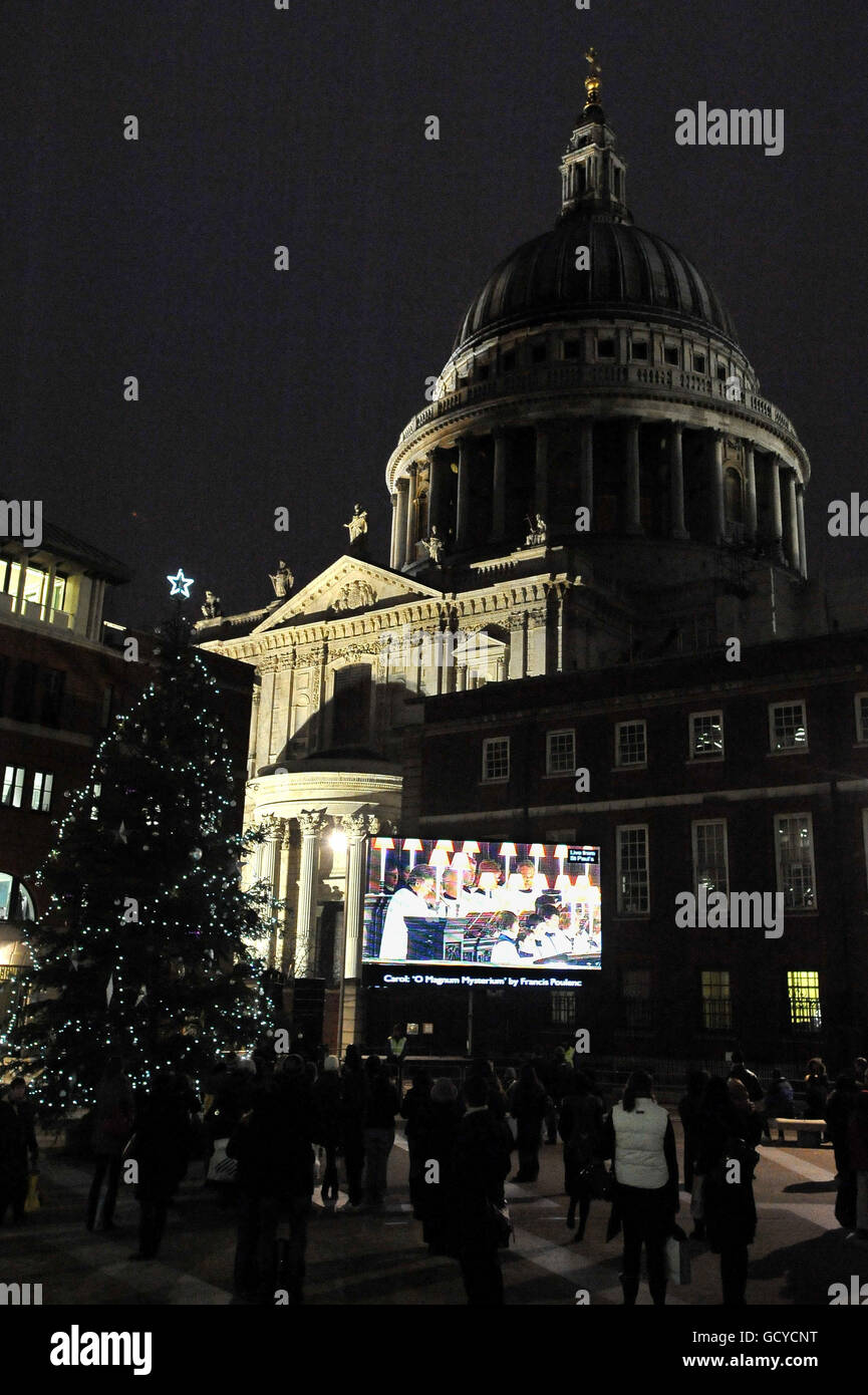 Carol service st pauls cathedral hires stock photography and images