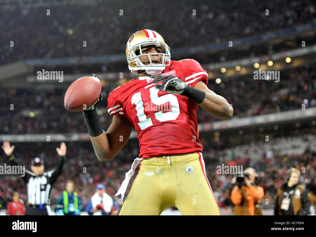 American football wembley ball hires stock photography and images Alamy