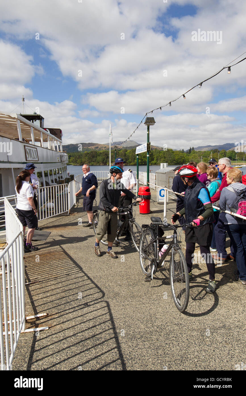 Lake windermere bike boat hires stock photography and images Alamy