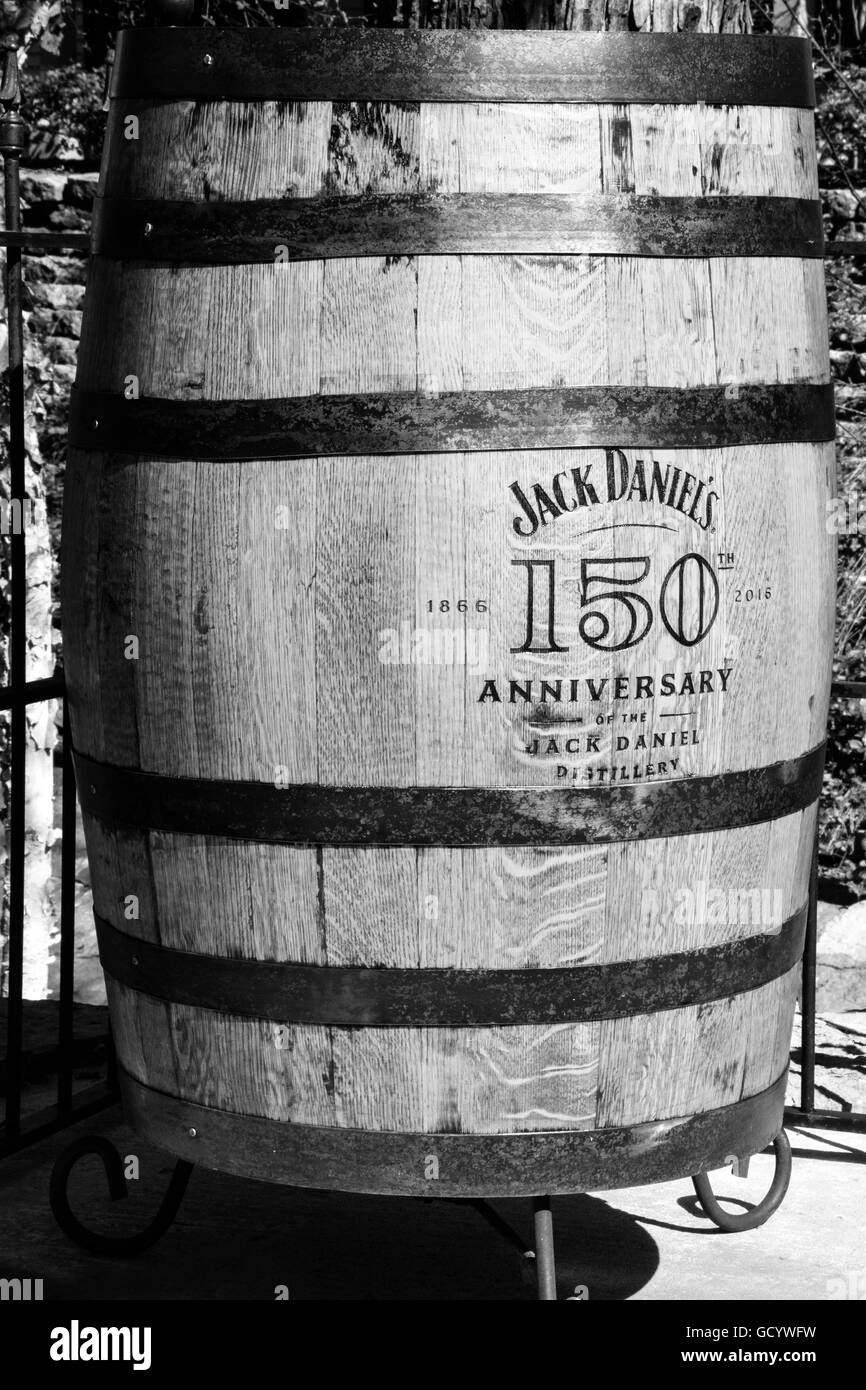 Whiskey barrel Black and White Stock Photos & Images Alamy
