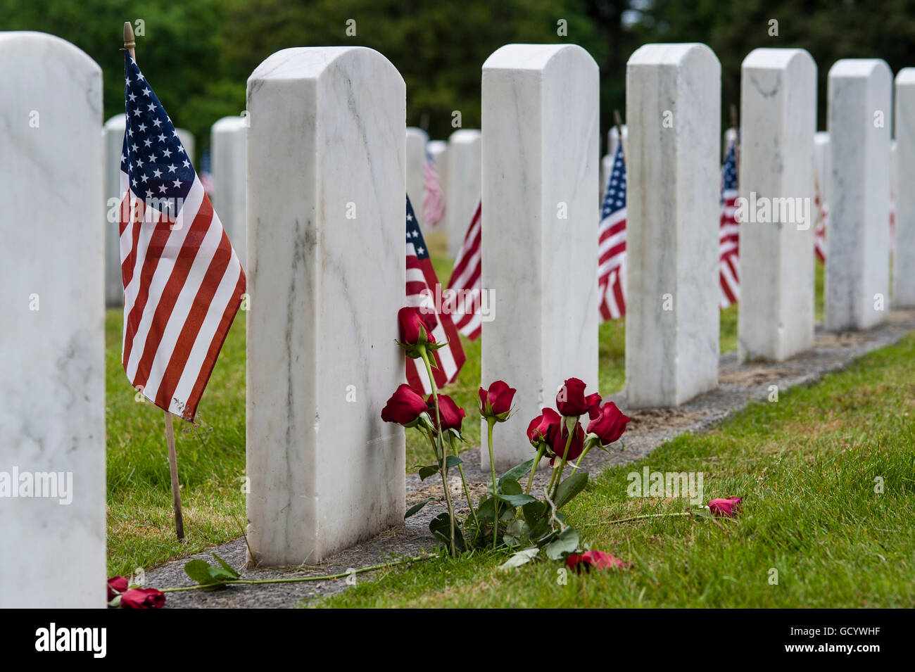 Ceremony grave sites hi-res stock photography and images - Alamy