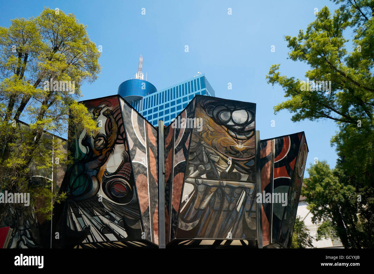 Polyforum Siqueiros building murals in Mexico City, Mexico. Giant mural by David Alfaro Siqueiros. “La historia de la humanidad” Stock Photo