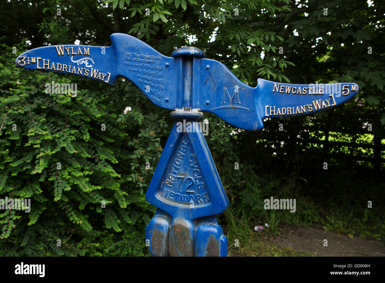 A signpost on Hadrian's Way at Wylam, Northumberland Stock Photo - Alamy