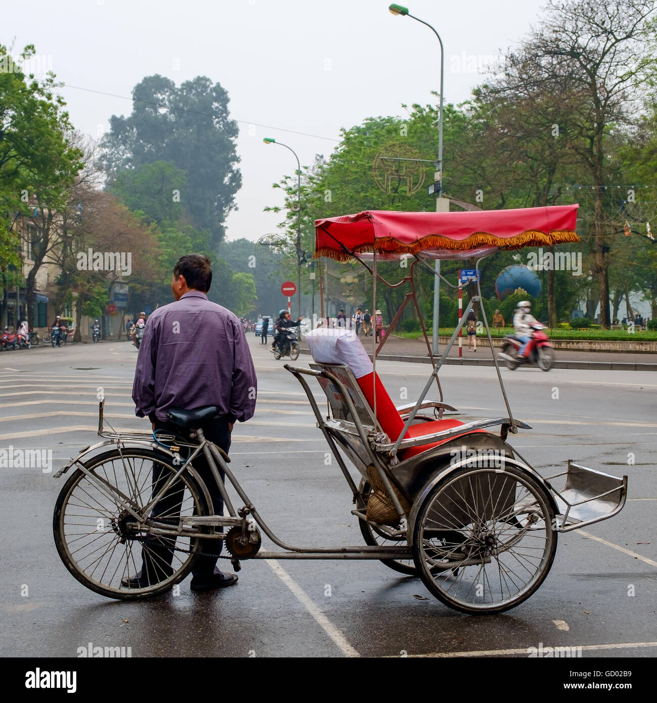 Vietnamese Traditional Transportation wood or metal Tricycle 