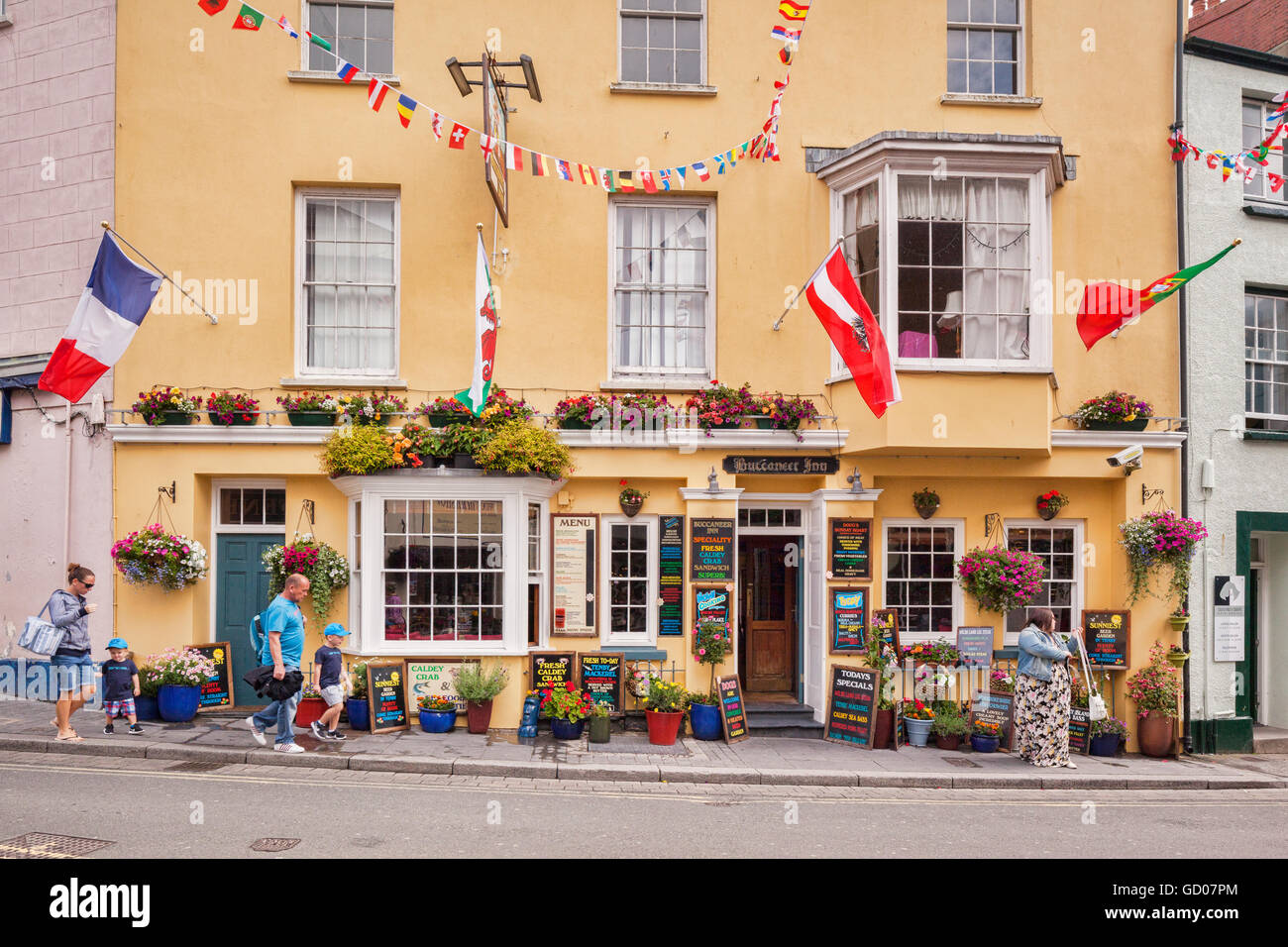 Buccaneer Inn, Tenby, Pembrokeshire, Wales, UK Stock Photo