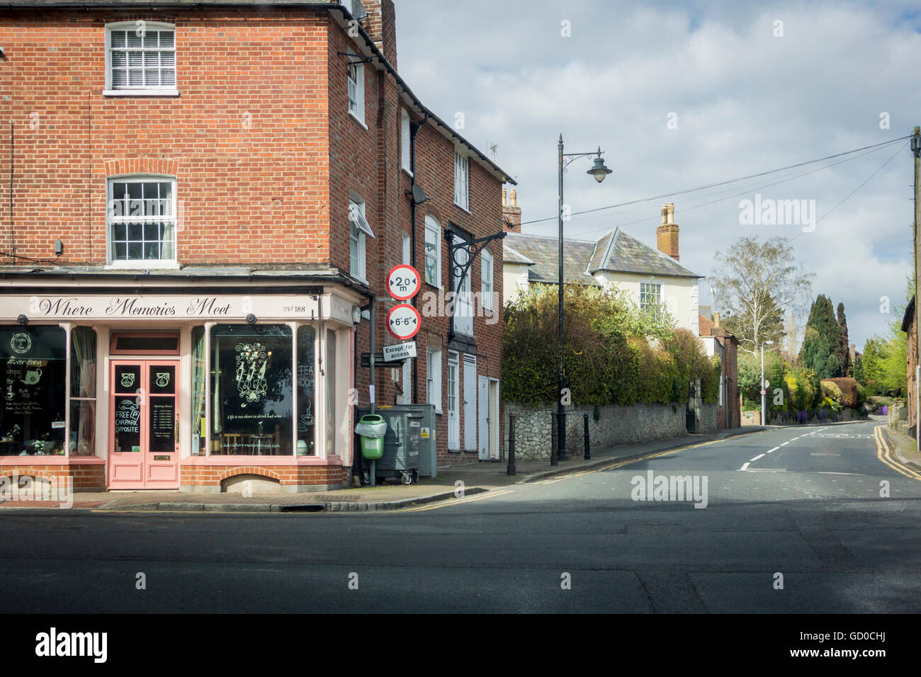 Crossroads and corner shop in the village of Wateringbury, Kent, UK Stock Photo