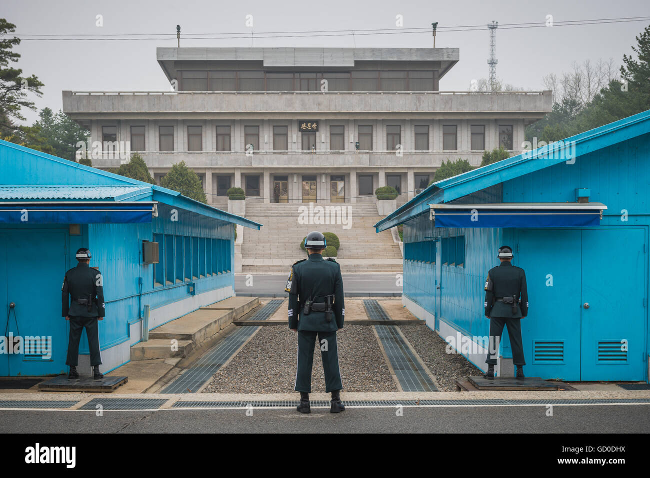 South Korean soldiers stand at attention at the Demilitarized Zone on the border between North Korea and South Korea. Stock Photo