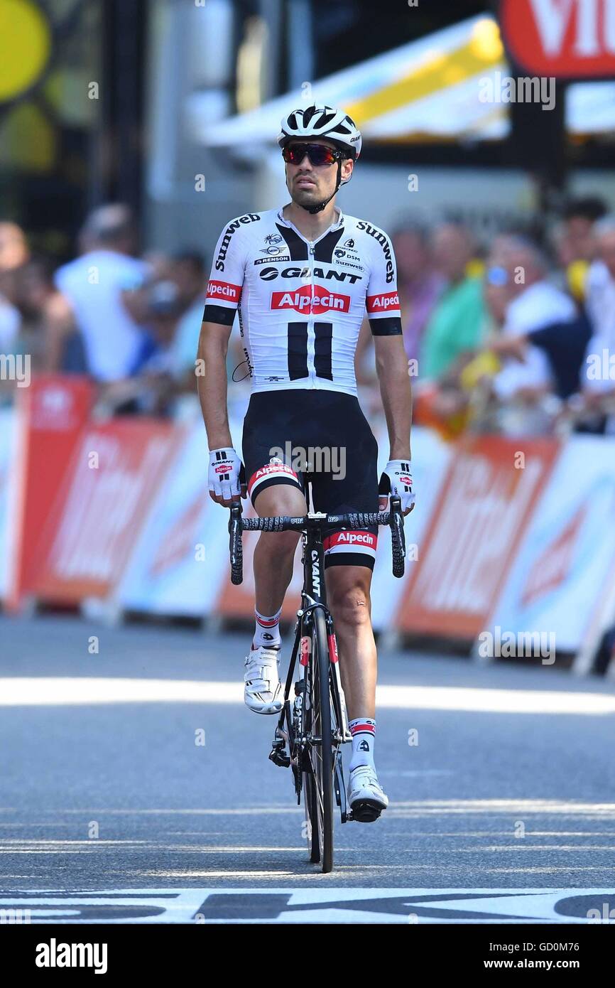 Pau, France. 09th July, 2016. Tour de France cycling tour, stage 8. Pau to Bagn&#xe8;res-de-Luchon. DUMOULIN Tom (NED) Rider of TEAM GIANT - ALPECIN © Action Plus Sports/Alamy Live News Stock Photo
