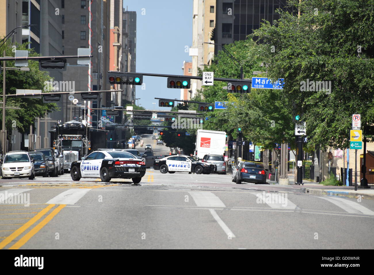 Dallas, Texas, USA. 10th July, 2016. Downtown Dallas where the mass shooting of police officers took place is still cordoned off and is an active crime scene. Credit:  Hum Images/Alamy Live News Stock Photo