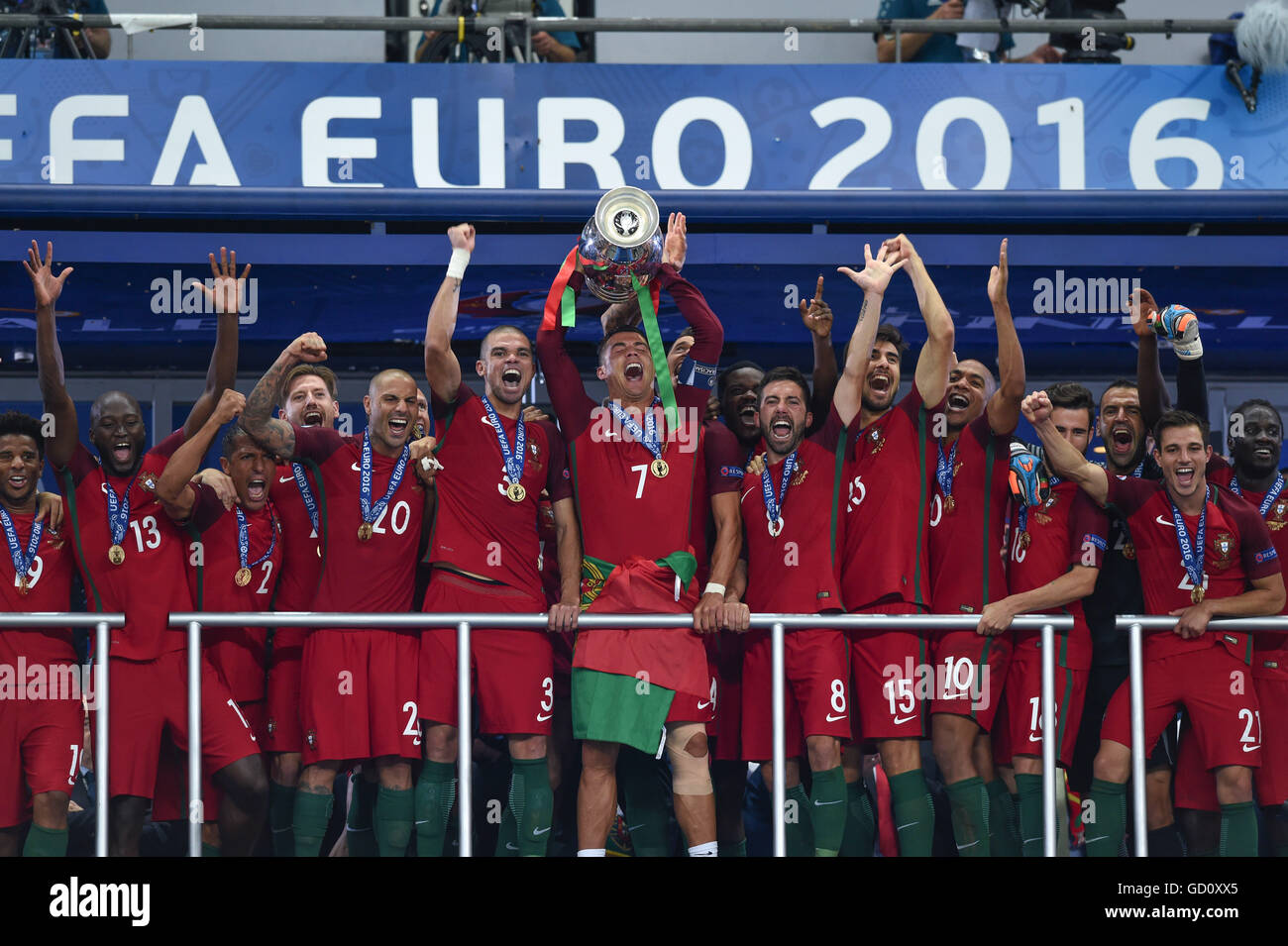 Portugal é campeão da Eurocopa 2016 – DW – 10/07/2016