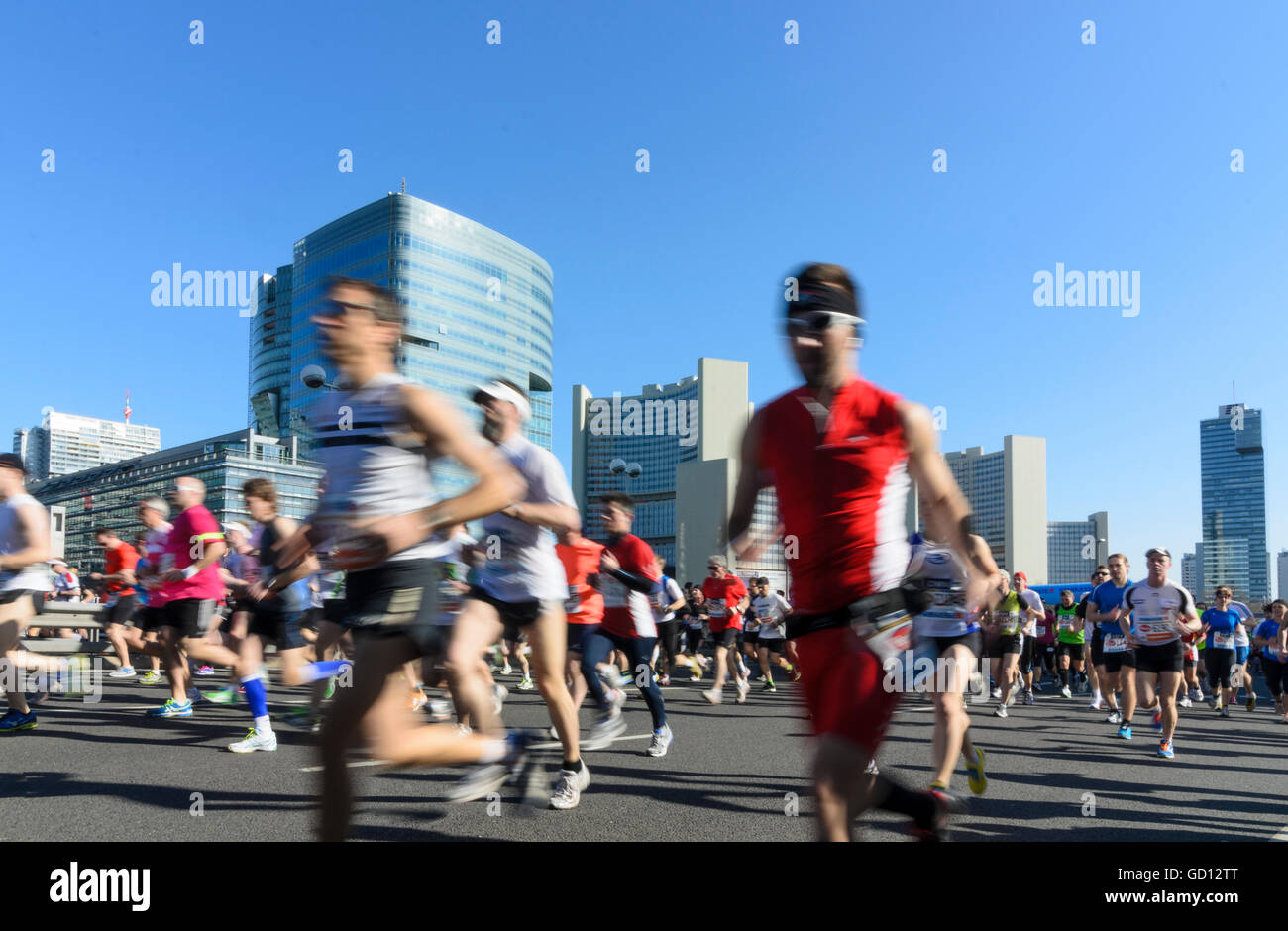 Amateur Marathon Runners High Resolution Stock Photography and Images ...