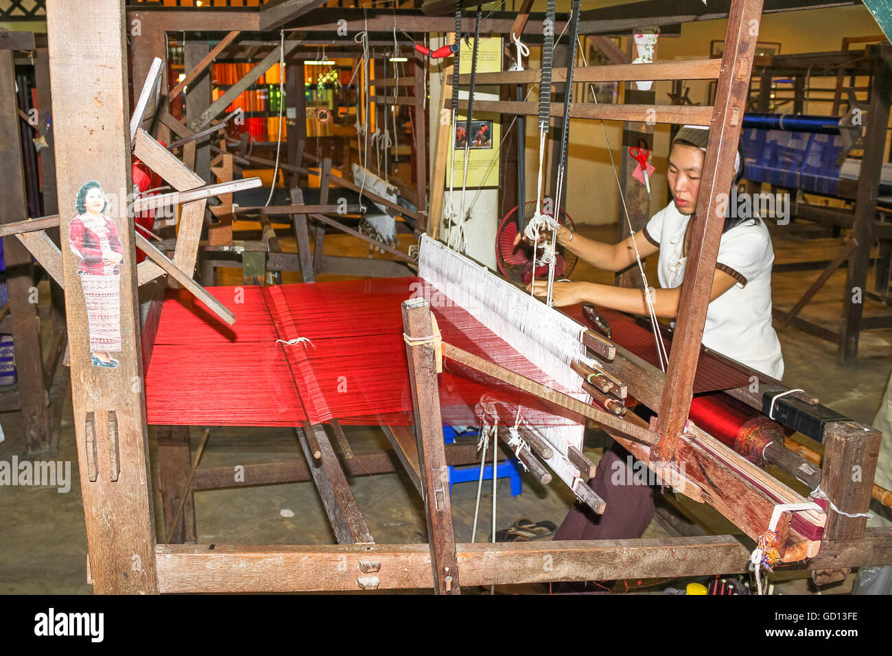 Silk Manufacturing Stock Photos & Silk Manufacturing Stock Images Alamy