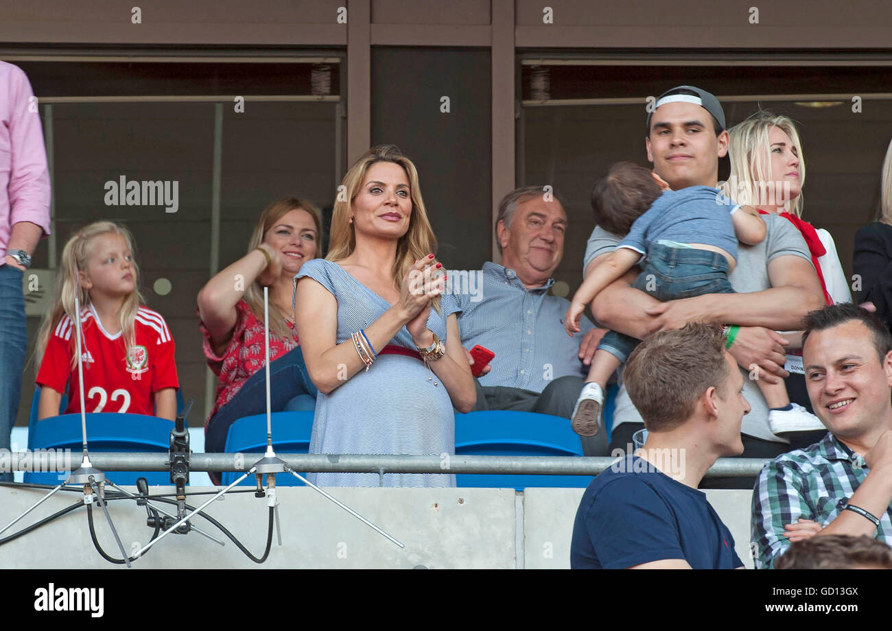 Pregnant Charlotte Jackson the wife of Chris Coleman and Sonny Coleman, his son at the Cardiff City Stadium this evening at their homecoming event, which was organised to say thank you to the fans after making through to the semi finals of Euro 2016. Stock Photo