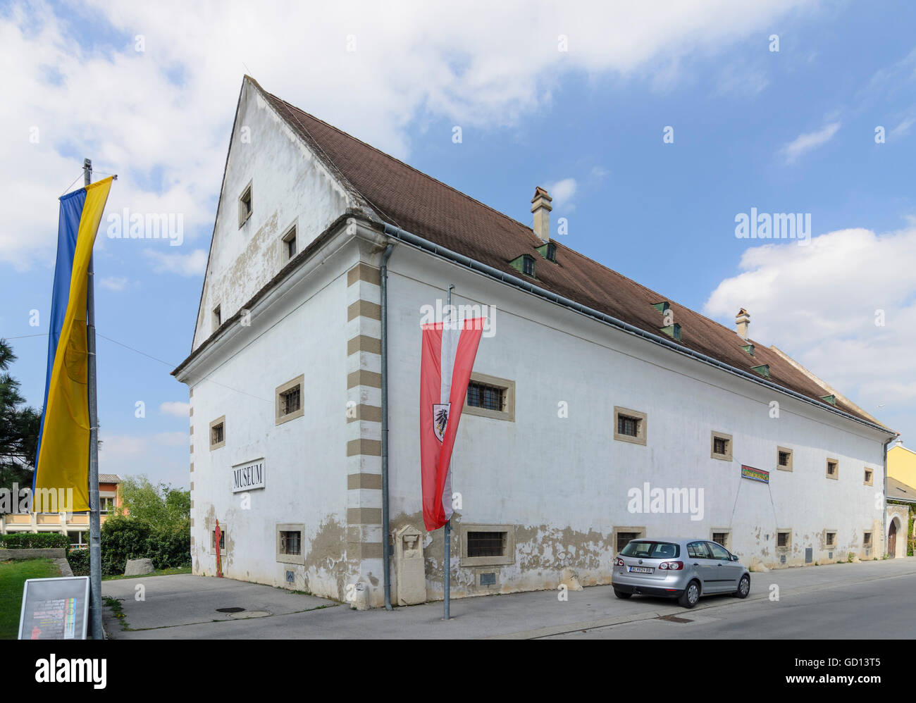 Mannersdorf am Leithagebirge: Museum in the former stately barn Schüttkasten, Austria, Niederösterreich, Lower Austria, Donau Stock Photo