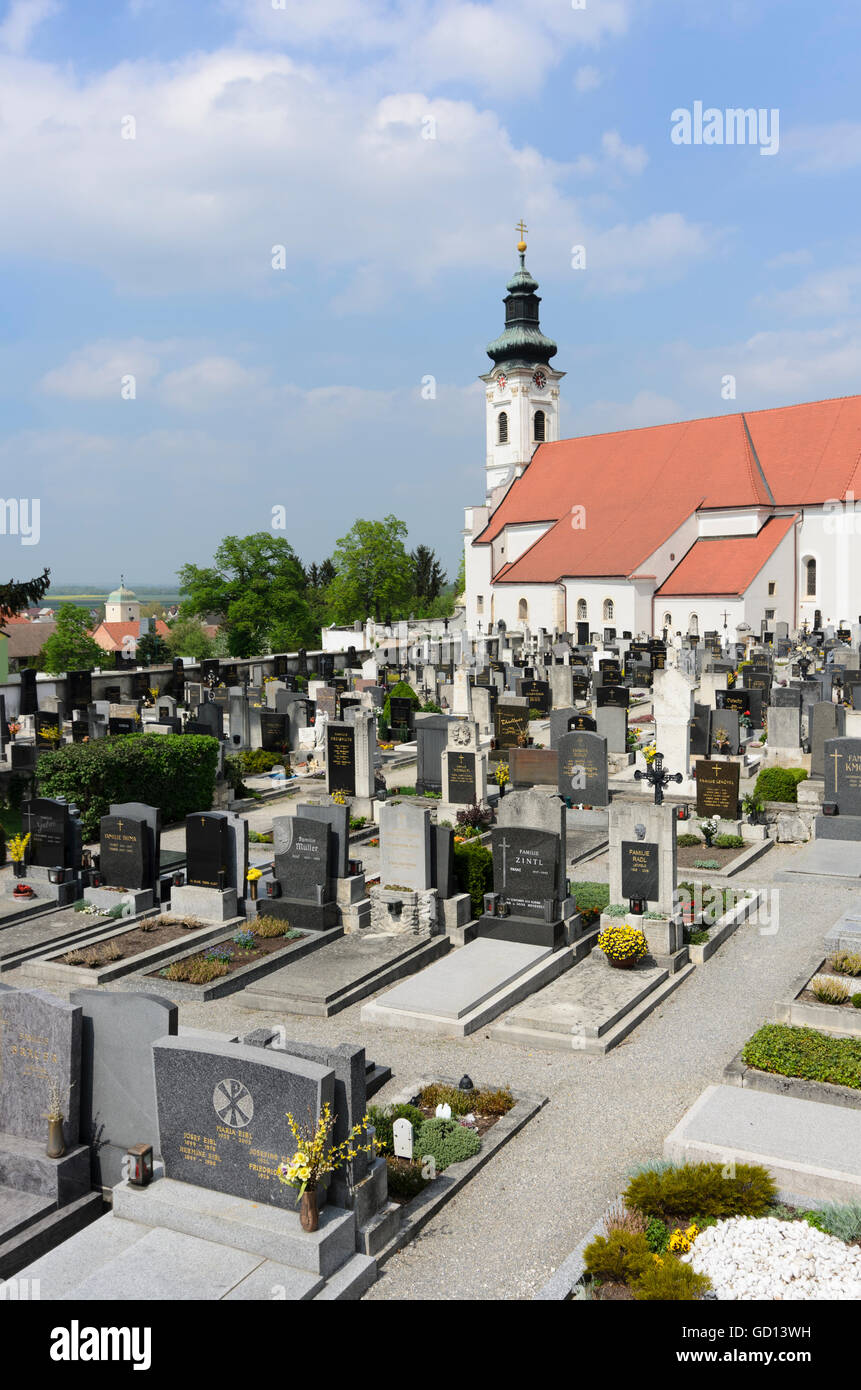 Mannersdorf am Leithagebirge: Martin church and cemetery, Austria, Niederösterreich, Lower Austria, Donau Stock Photo