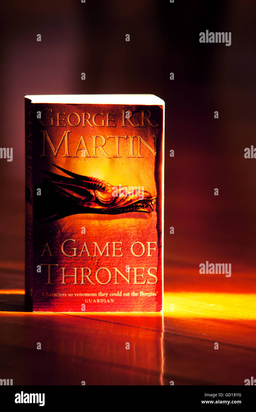 Game of thrones book cover hi-res stock photography and images - Alamy