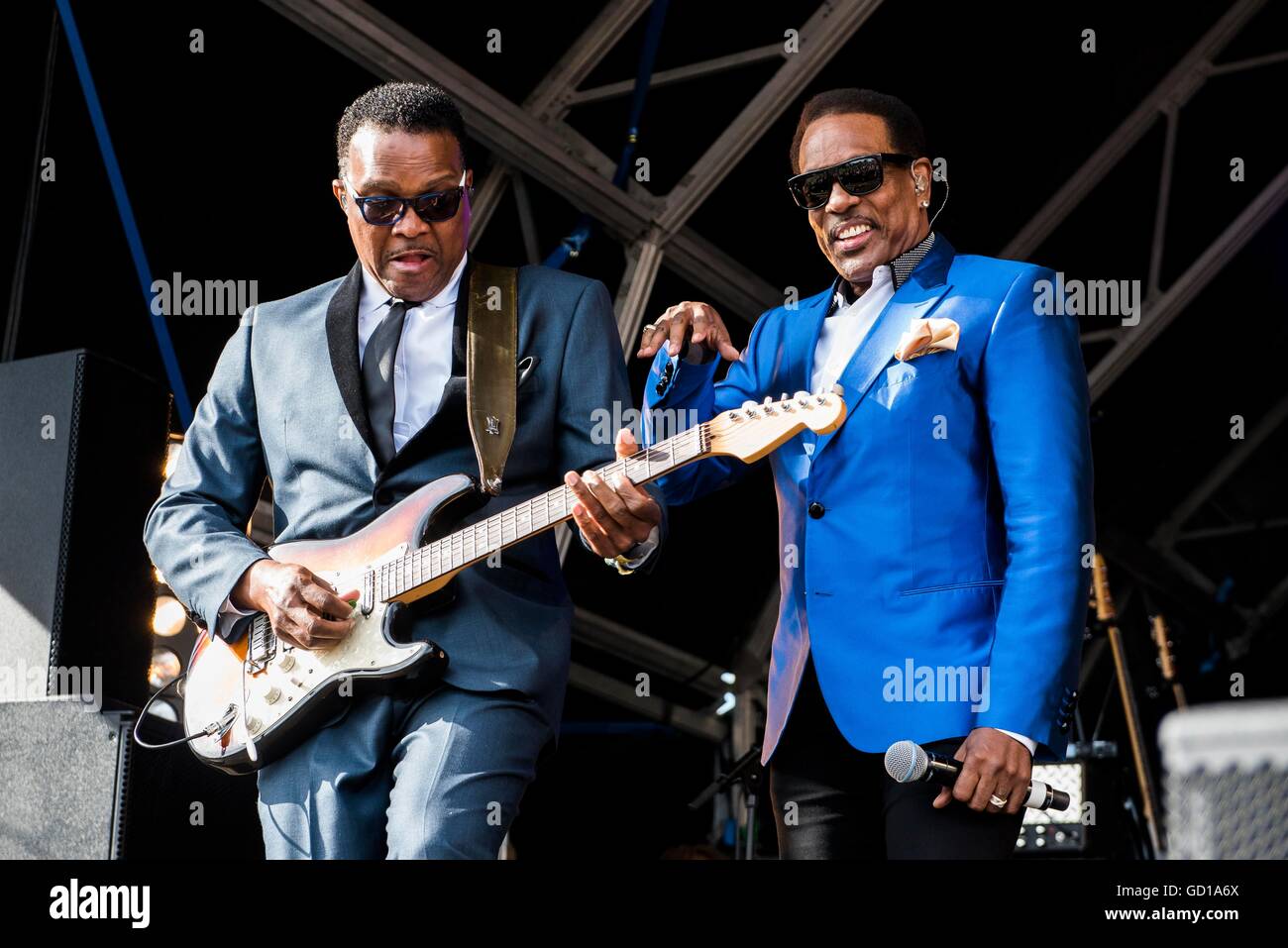 Charlie wilson hi-res stock photography and images - Alamy