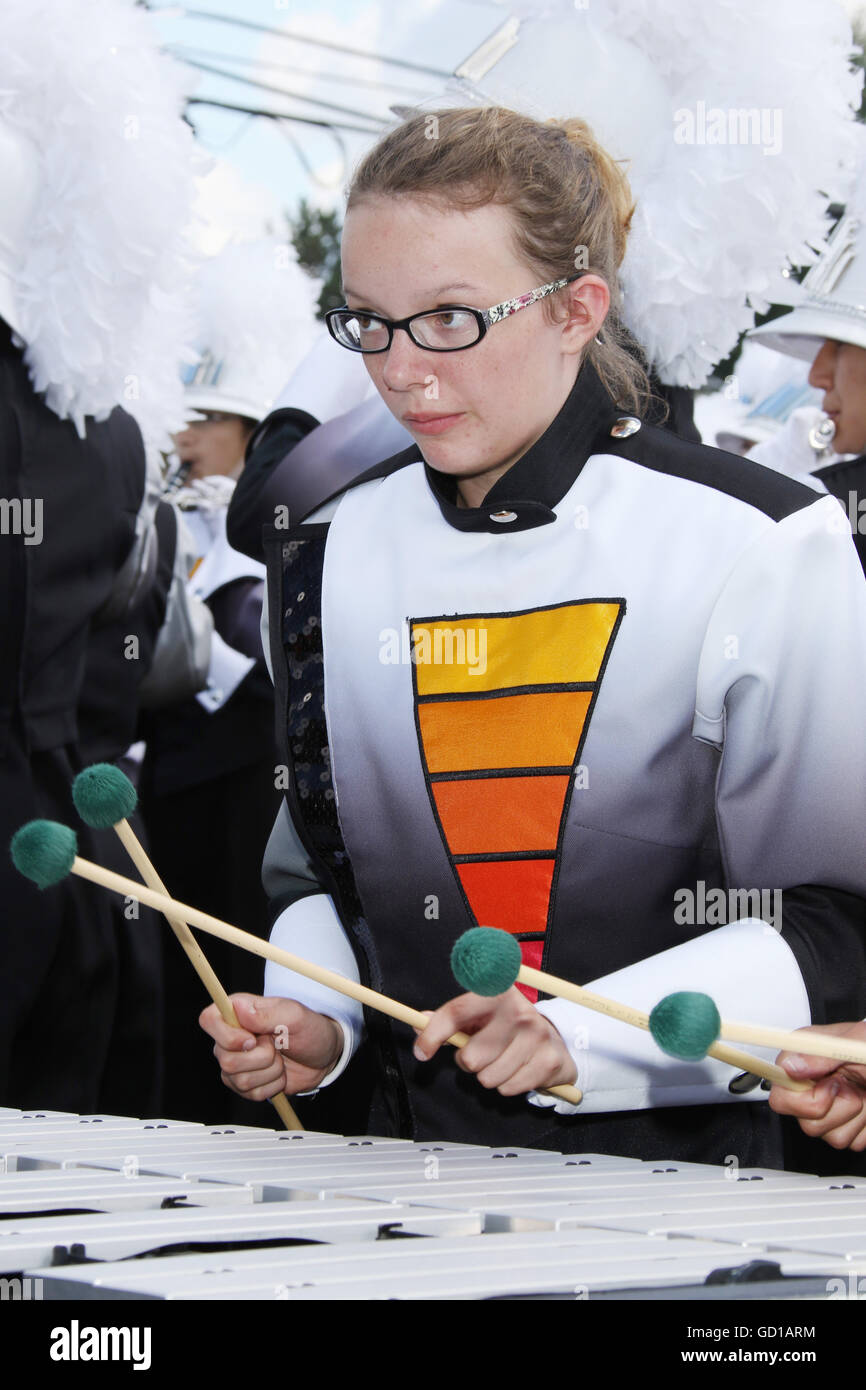 Marching band xylophone hires stock photography and images Alamy