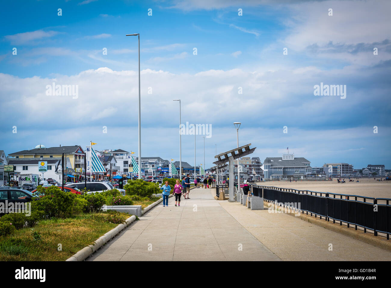 Beachfront boardwalk in Hampton Beach, New Hampshire Stock Photo Alamy