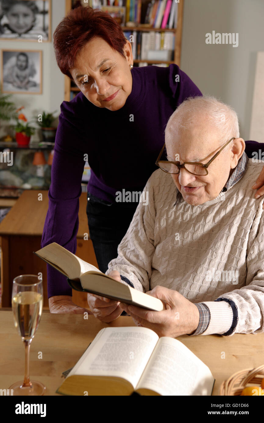 95 year old man hi-res stock photography and images - Alamy