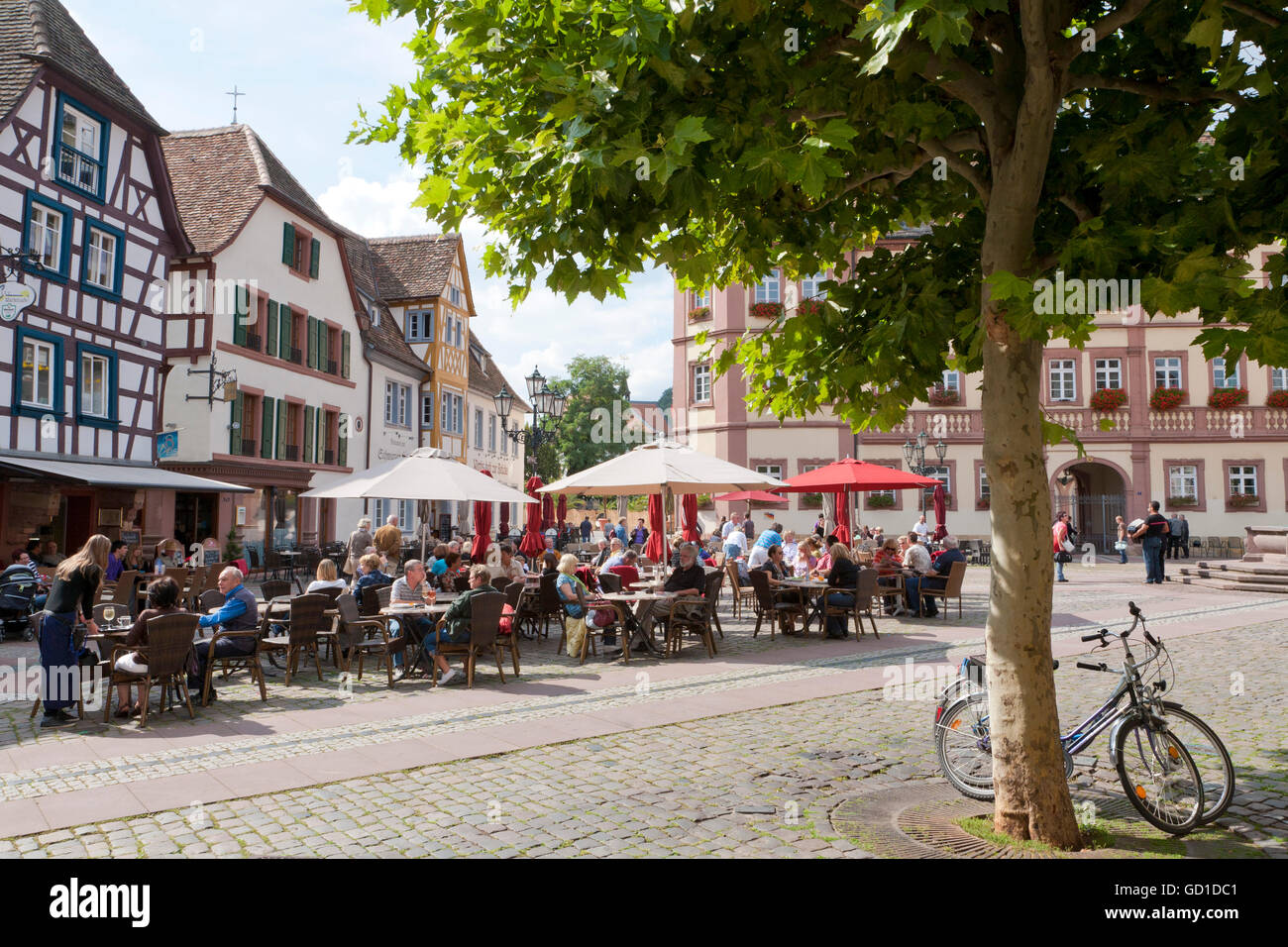 Cafe, restaurant, people, Marktplatz square, Neustadt an der ...