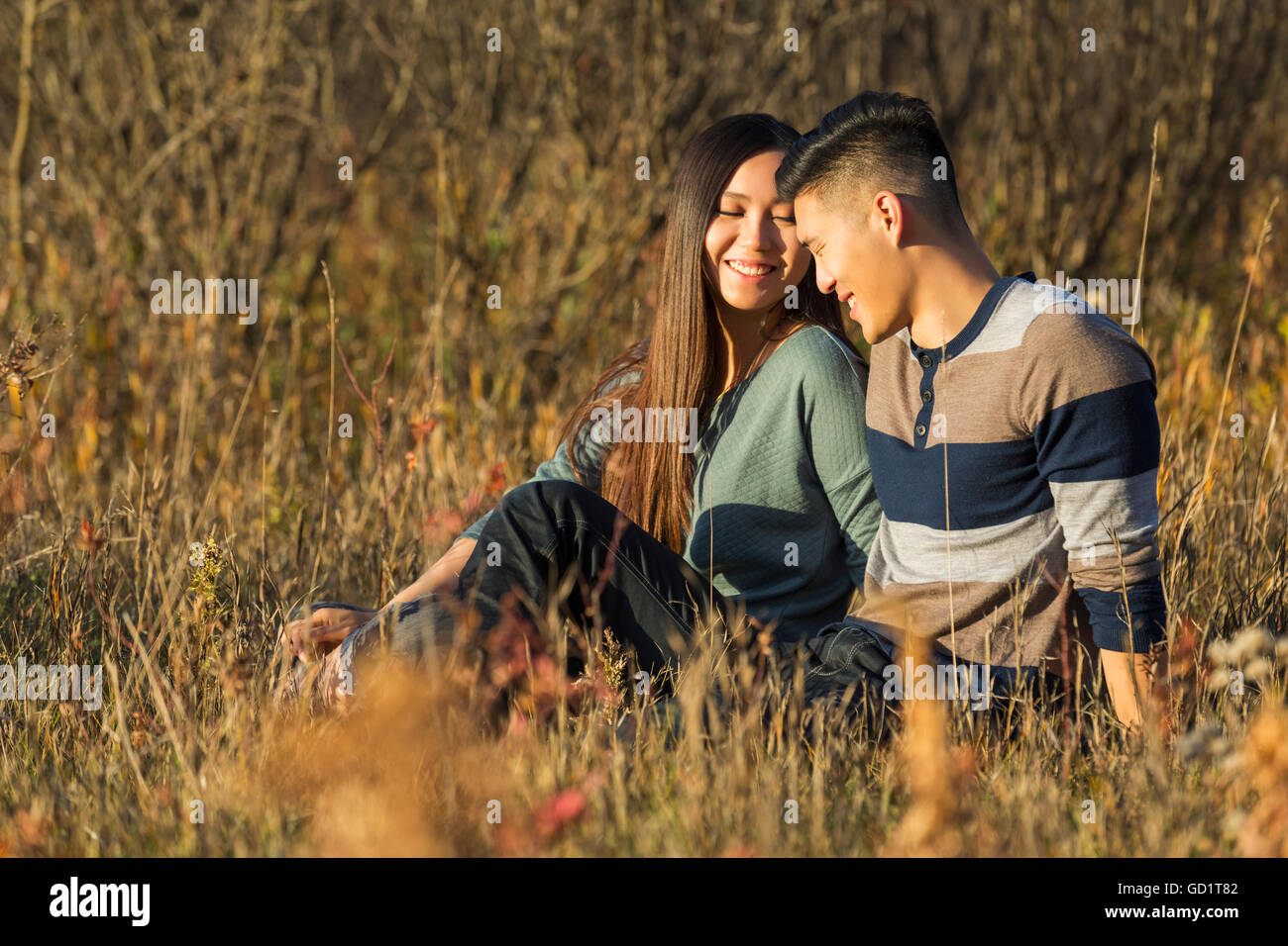 Chinese couple park hi-res stock photography and images - Alamy