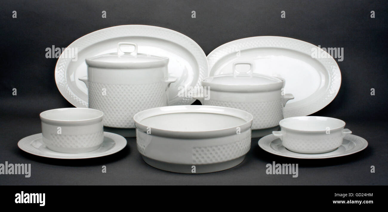 household, kitchenware, dishes, dinner set, pieces from porcelain