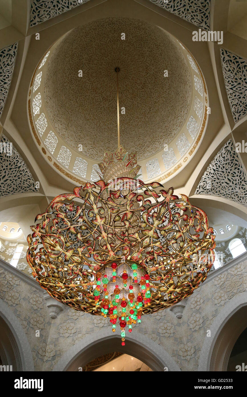 Chandelier, Sheikh Zayed Mosque, Abu Dhabi, United Arab Emirates, Middle East Stock Photo