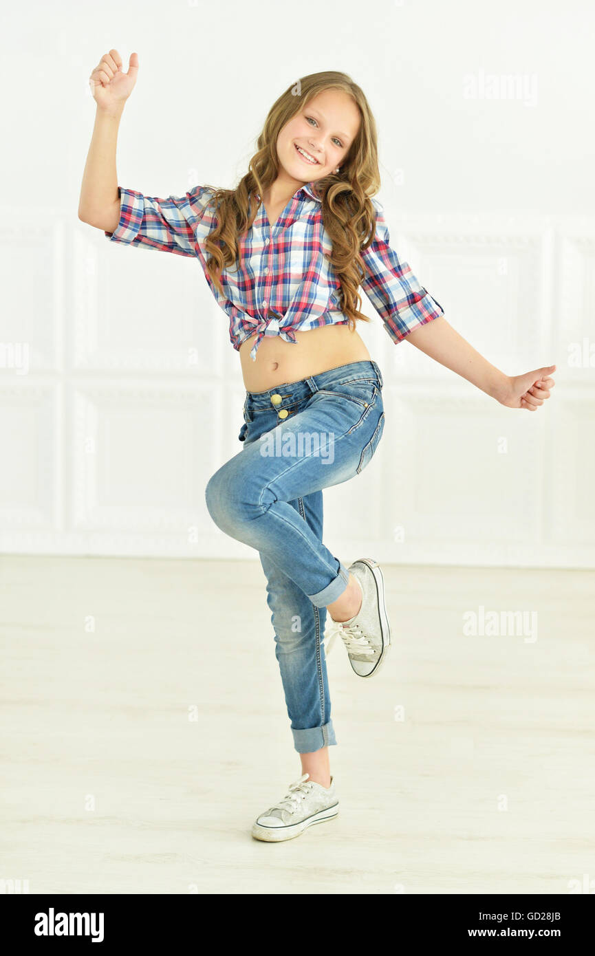 cute little girl posing Stock Photo - Alamy
