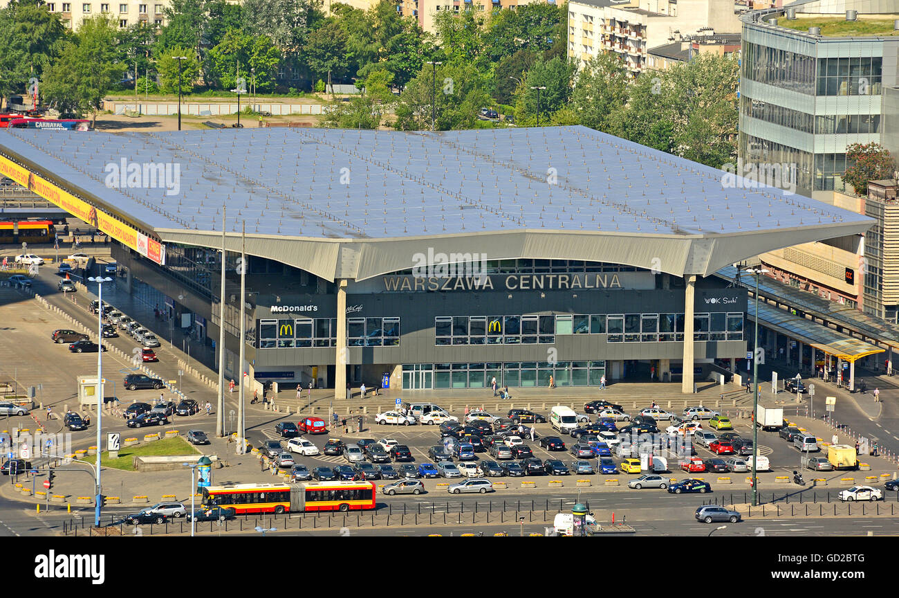 Warszawa centralna the main railway station in Srodmiescie the central  Warsaw Poland Europe Stock Photo - Alamy