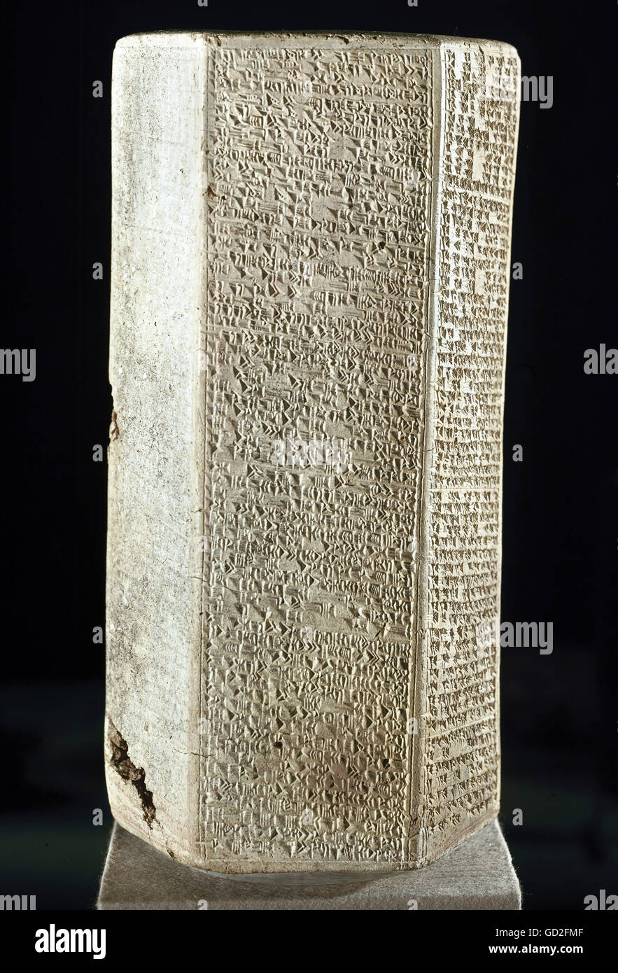 writing, script, wedge writing, Assyria, prism with inscription of the King Assur-ahhe-iddina about his military campaigns, Nineveh, clay, 676 BC, National Museum Baghdad, Iraq, Assur ahhe iddina, Esarhaddon, Assyrian, Assyrian empire, campaign, campaigns, war, wars, document, documents, report, reports, deed report, Mesopotamia, stone, stones, 7th century BC, ancient world, ancient times, historic, historical, ancient world, Additional-Rights-Clearences-Not Available Stock Photo