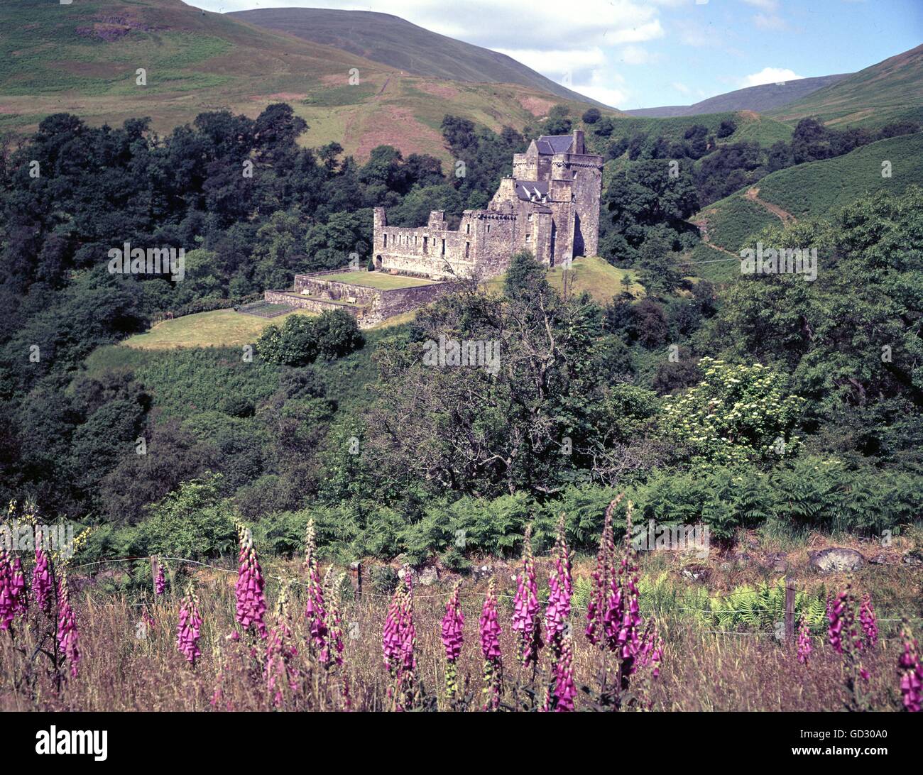 Scotland, Clackmannan. Castle Campbell in Dollar Glen. Once called Castle Gloom. Splendid position. Circa 1975.  Scanned from a Stock Photo