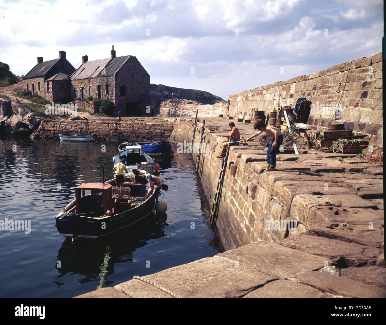 Scotland, Borders. Cove Harbour near Berwick on Tweed.Cove was privatised in 1990. Photo Circa 1975    Scanned from a 5"x4" whol Stock Photo