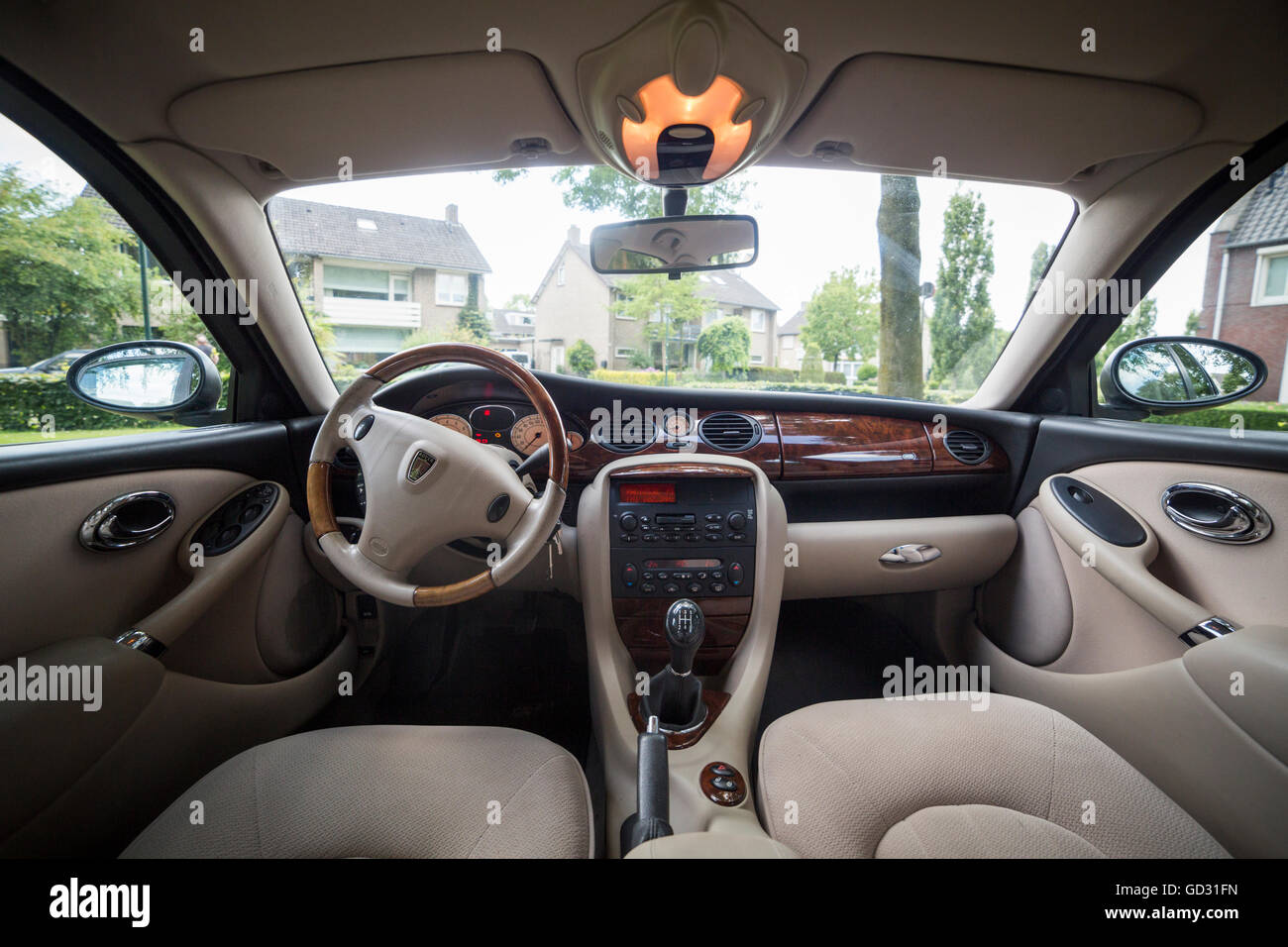 Rover 75 car interior color green with a walnut dashboard Stock Photo