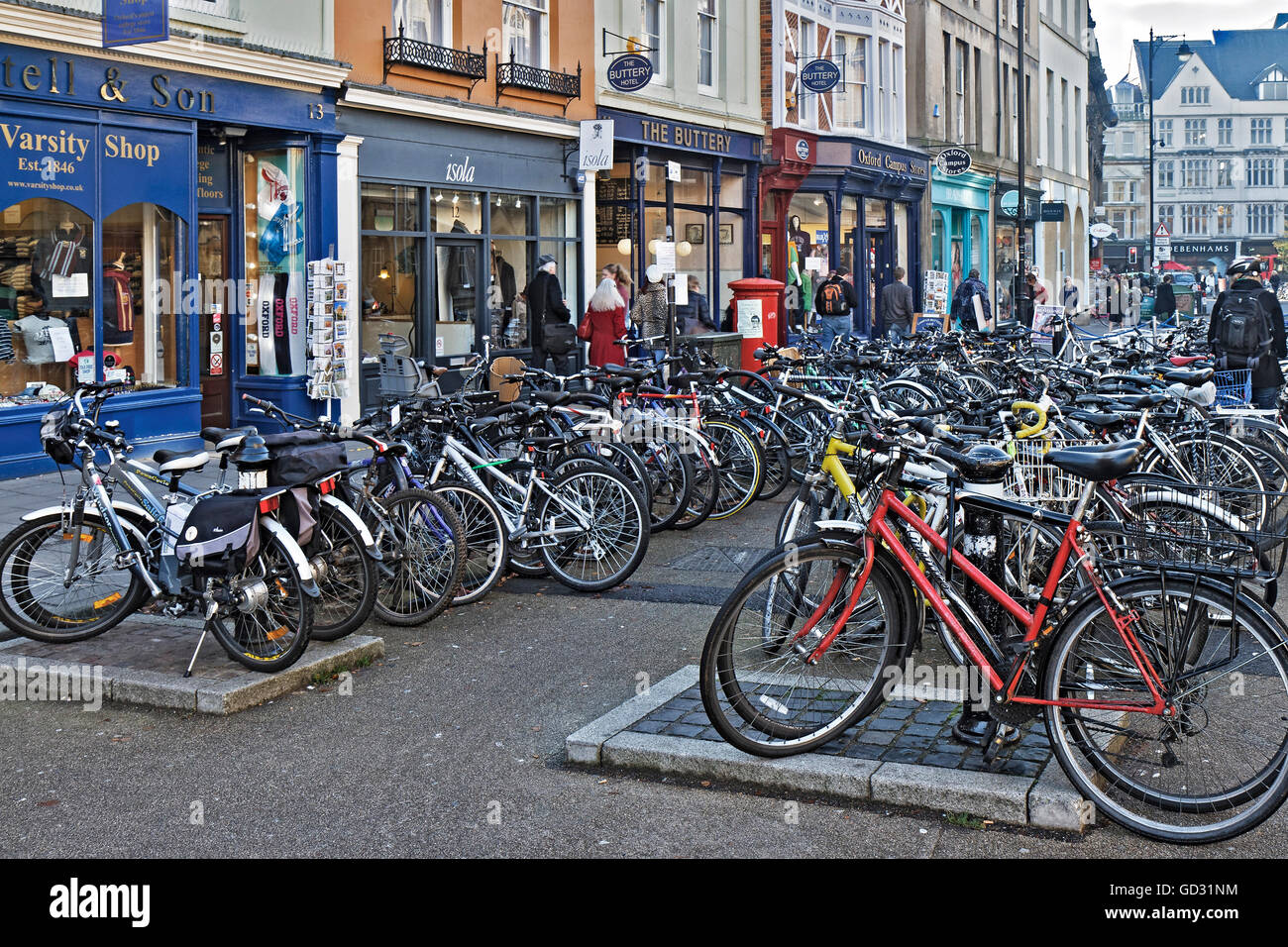 UK Oxford Bicycles In broad Street Stock Photo