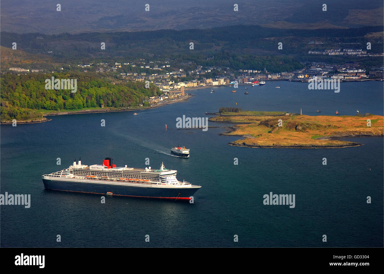 Cunard's Queen Mary 2 visiting Oban, Argyll Stock Photo