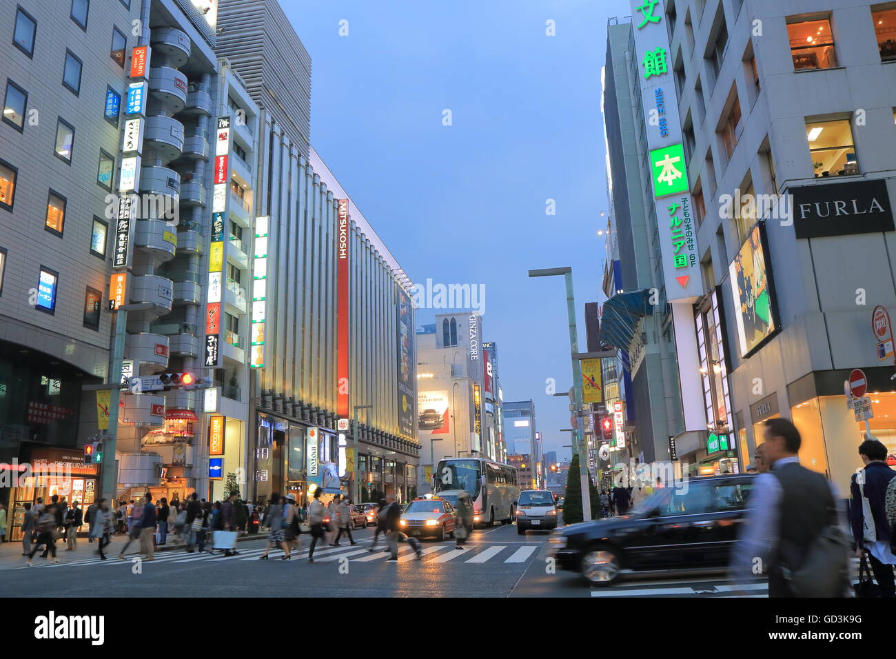Luxurious Ginza shopping district in Tokyo Japan Stock Photo - Alamy