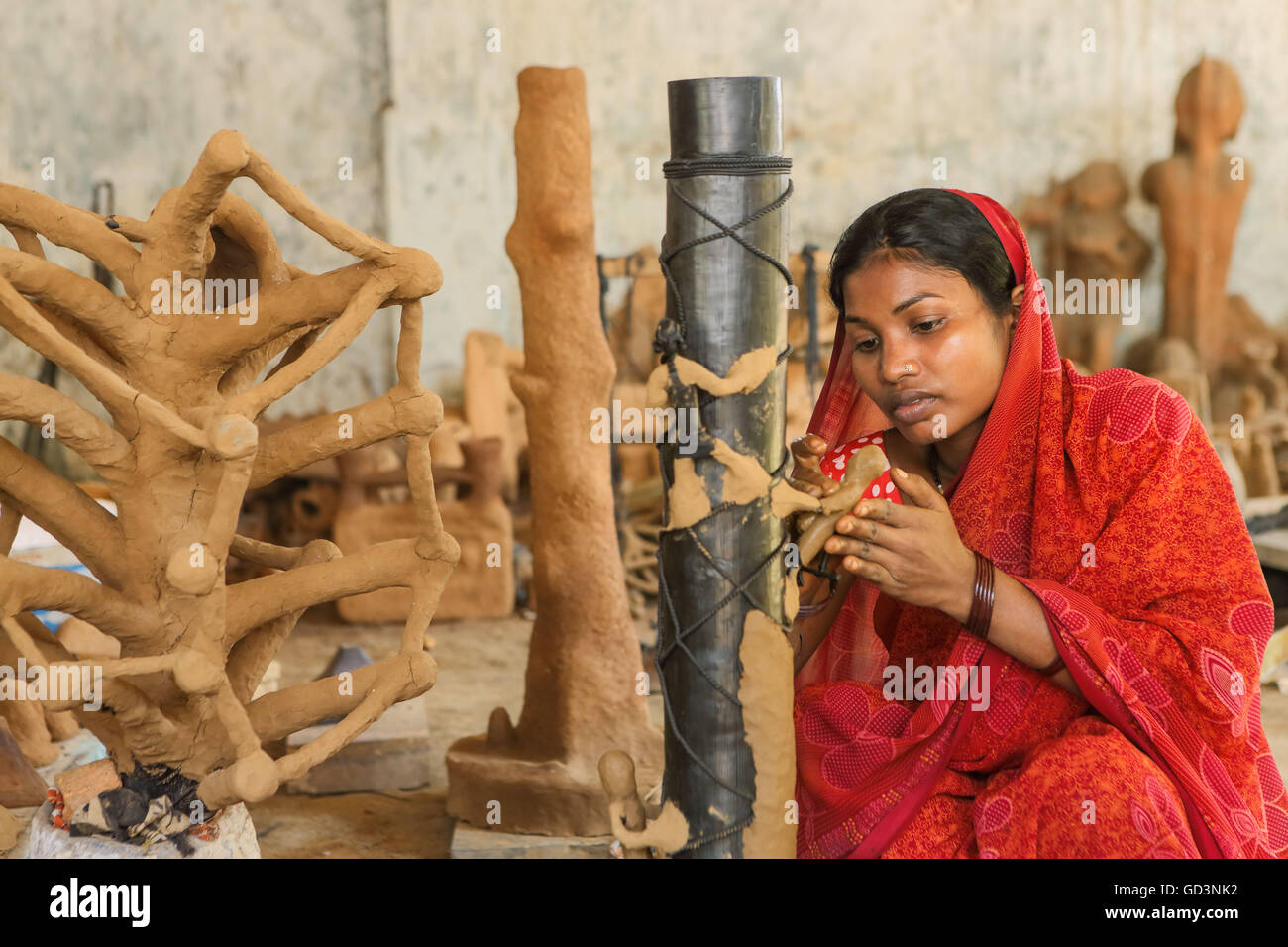 Woman working with clay, bastar, chhattisgarh, india, asia Stock Photo